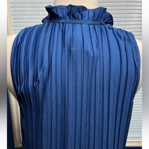 DKNY Womens Ruffled Tie Neck Pleated Shift Dress in Navy Size 8 New with tag. - Picture 6 of 10